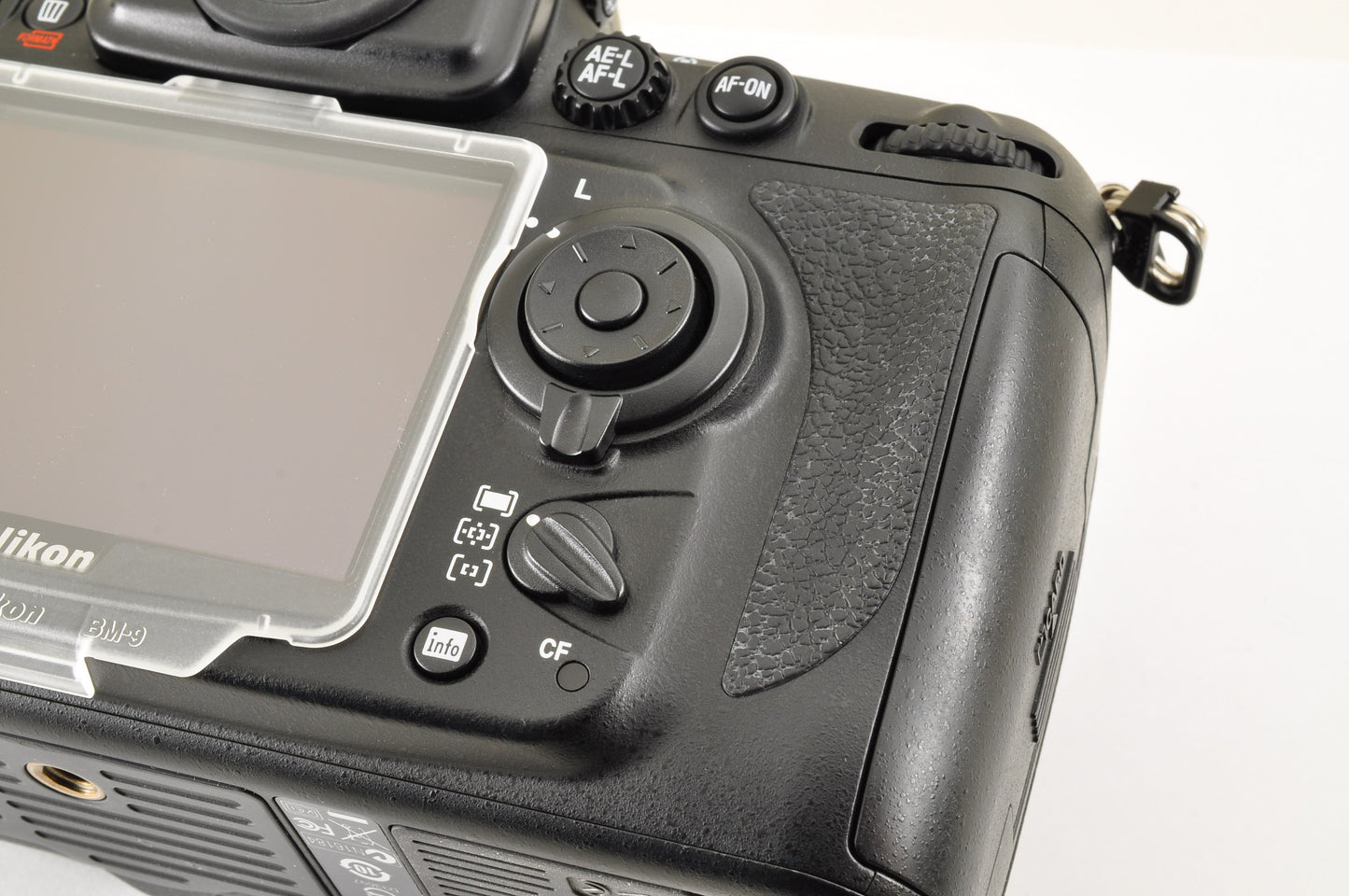 [US Duty Paid] Nikon D700 12.1MP Digital SLR Camera Body Count: 11297 US Ships