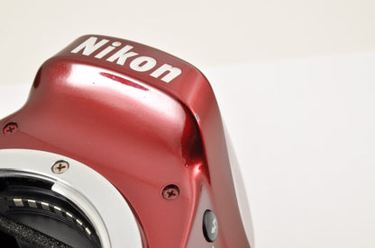 [Mint+] Nikon D5200 24.1MP Digital SLR Red w/18-55mm & 55-200mm VR US Ships