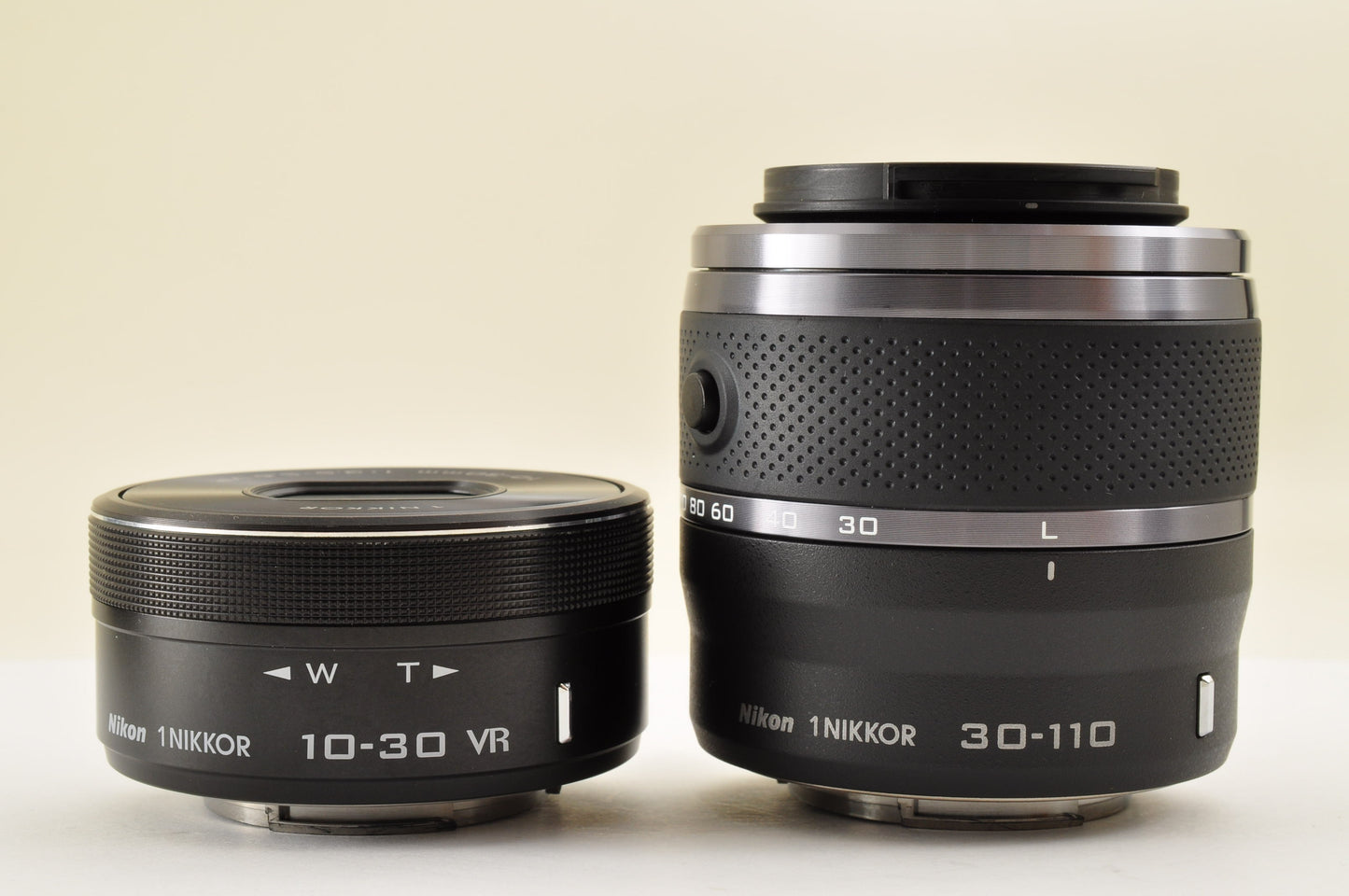 [Mint+ SC: 22229] Nikon 1 J5 Black Double Zoom Kit 10-30mm PD 30-110mm US Ships