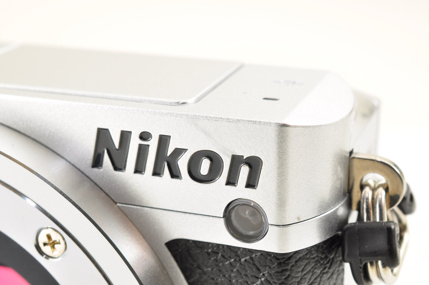 [Mint+ SC: 101] Nikon 1 J5 Silver Double Lens Kit 10-30mm & 30-110mm US Ships