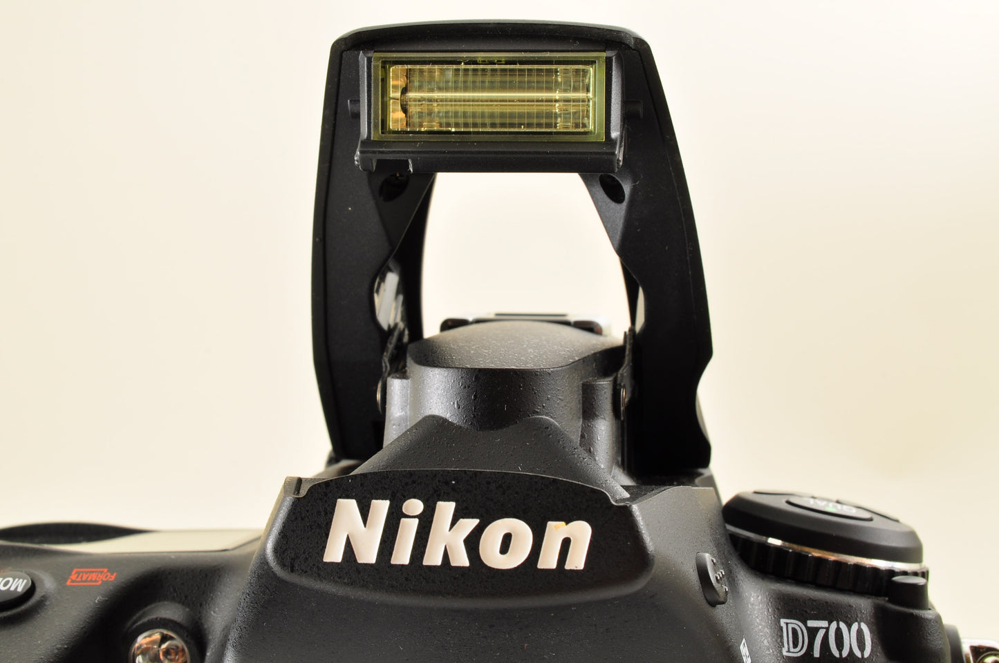 [US Duty Paid] Nikon D700 12.1MP Digital SLR Camera Body Count: 7117 US Ships