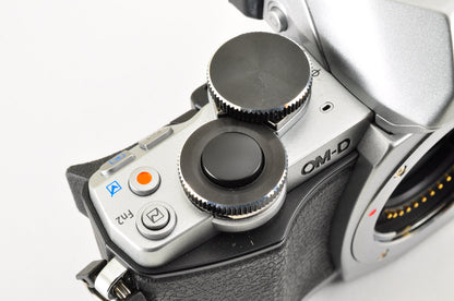 [US Duty Paid] OLYMPUS OM-D E-M10 Mirrorless Camera w/ 14-42mm 40-150 Lens USA