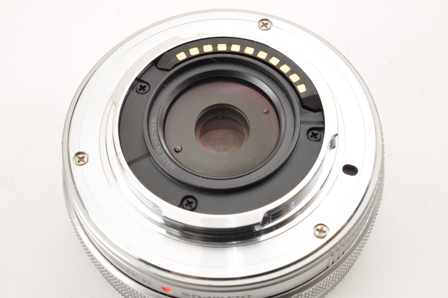 [Mint] OLYMPUS OM-D E-M10 Mirrorless Camera w/ 14-42mm 40-150mm Lens US OR Stock