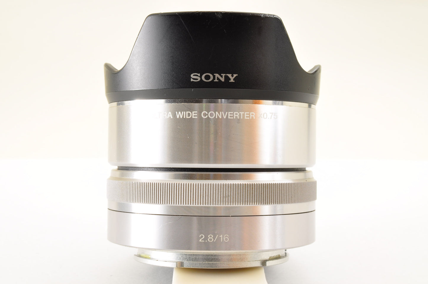 [Mint] SONY Alpha A6000 Mirrorless Camera Silver w/ SELP1650 & SEL16F28 USA