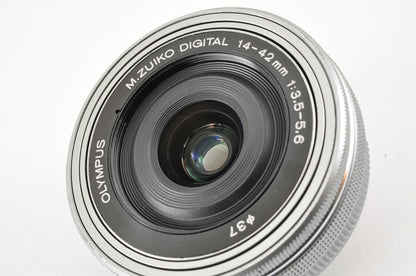 [US Duty Paid] OLYMPUS PEN E-PL8 Brown 14-42mm 40-150mm Lens Count:1917 From USA