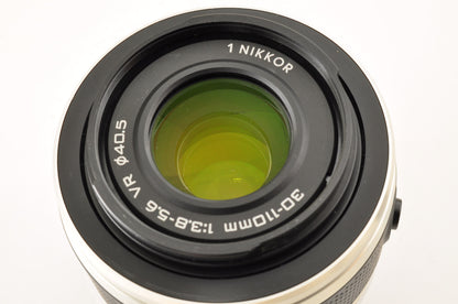 [Mint+++ SC:13558] Nikon 1 J5 Silver Double zoom Kit 10-30mm & 30-110mm US Ships