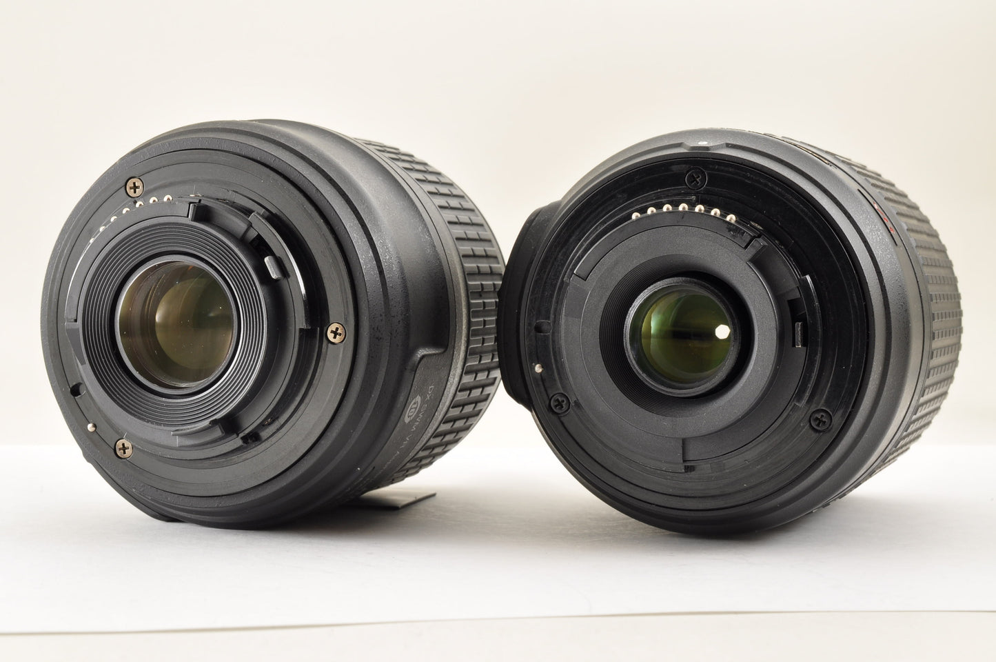 [Mint+] Nikon D5200 24.1MP Digital SLR Red w/18-55mm & 55-200mm VR US Ships