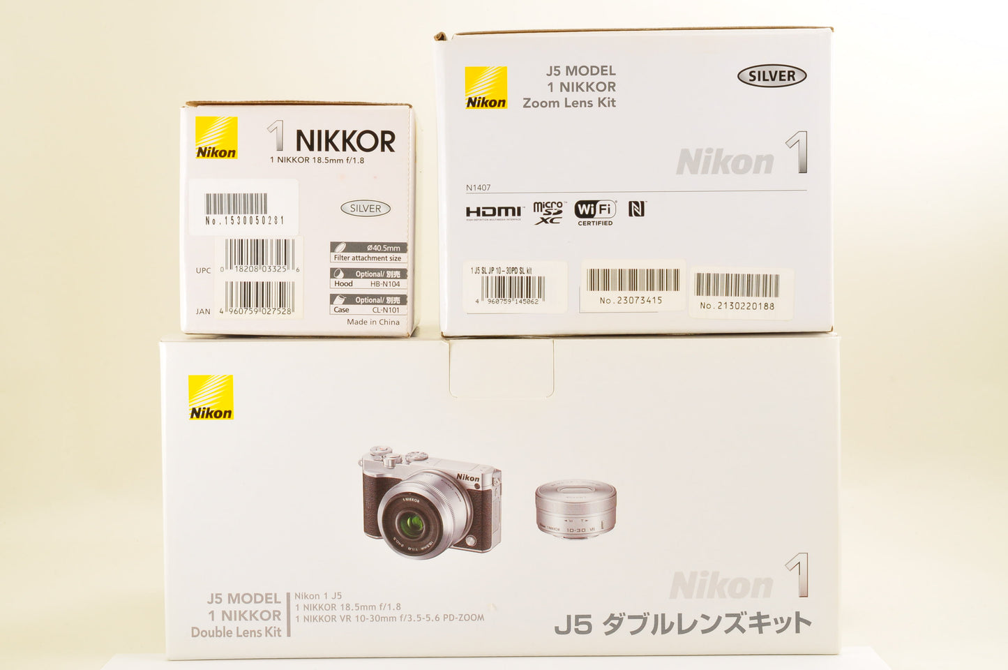 [Top Mint+ SC:6077] Nikon 1 J5 Silver Lens Kit 10-30mm PD & 18.5mm US OR Stock