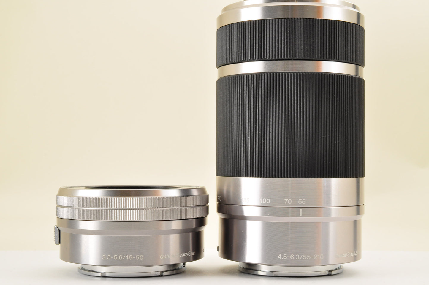 [US Duty Paid] SONY A6000 ILCE-6000Y SILVER w/ SELP1650 & SEL55210 SC: 1162 USA