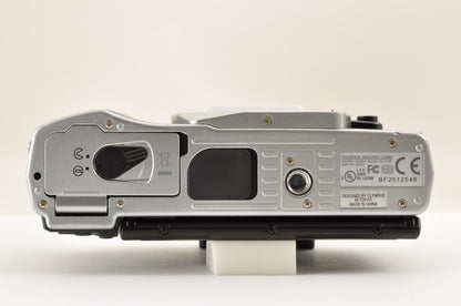 [Mint+] OLYMPUS OM-D E-M5 Silver Digital mirrorless w/ 12-50mm EZ Ship from US