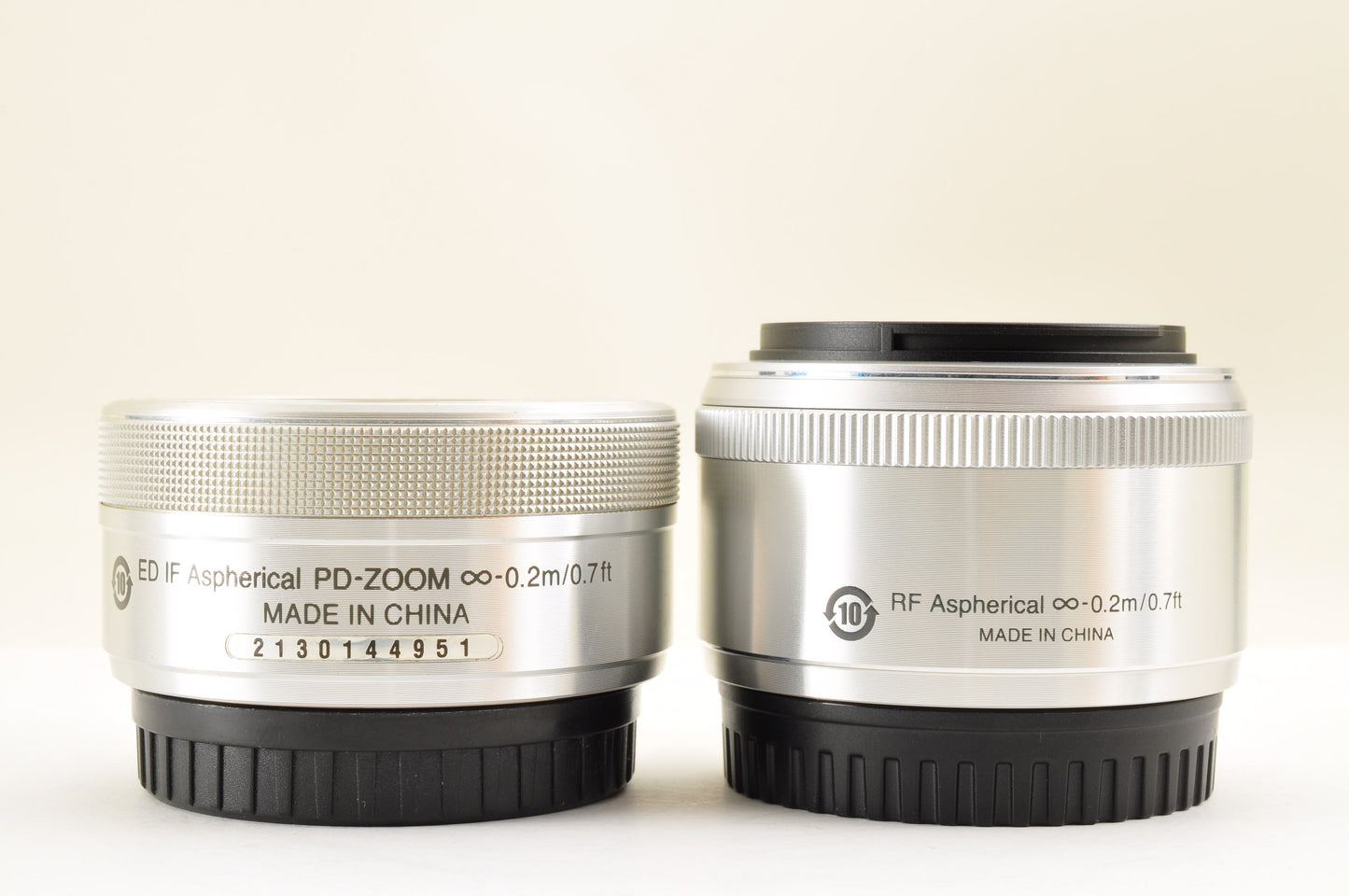 [US Duty Paid] Nikon 1 J5 Silver Double Lens Kit 10-30mm & 18.5mm SC: 1652 USA