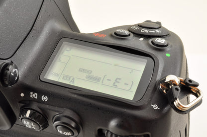 [Mint+ Count: 63] Nikon D700 12.1MP FX Digital SLR Camera Body Ship from USA