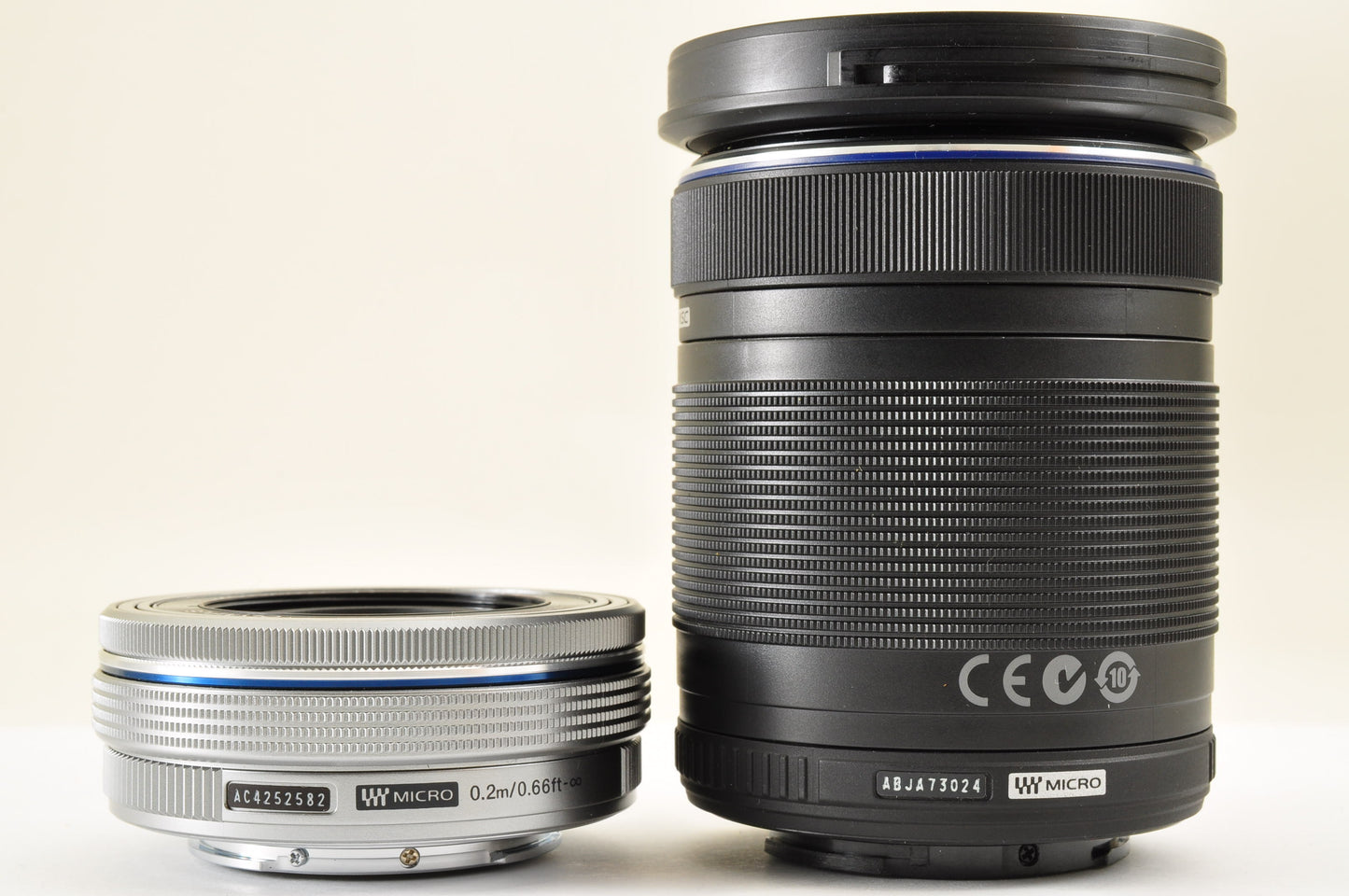 [US Duty Paid] OLYMPUS OM-D E-M10 Mirrorless Camera w/ 14-42mm 40-150 Lens USA