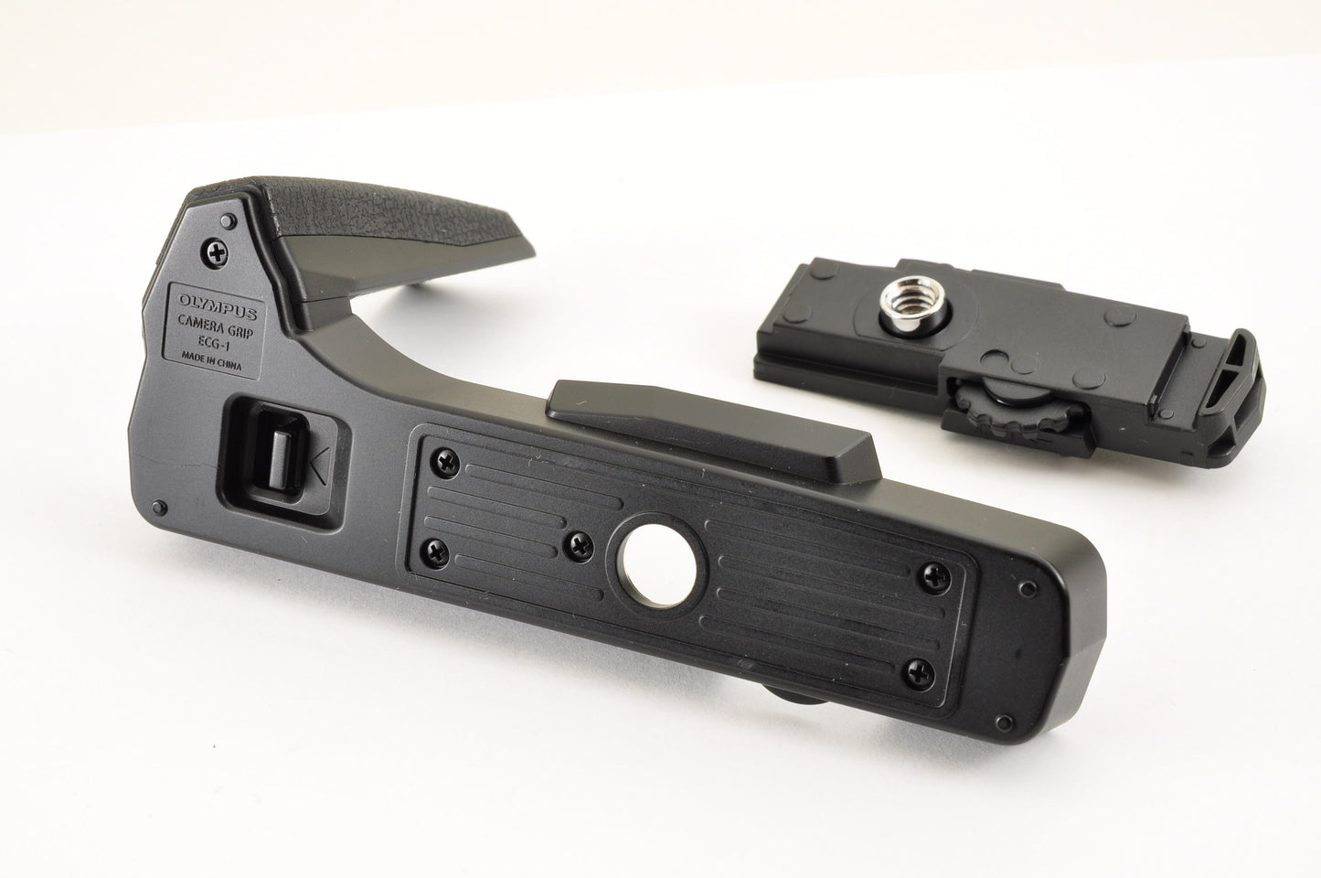 [US Duty Paid] OLYMPUS OM-D E-M10 Mirrorless Camera w/ 14-42mm 40-150 Lens USA