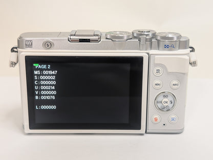 [US Duty Paid] OLYMPUS PEN E-P7 Mirrorless Camera White W zoom lens Kit US ship