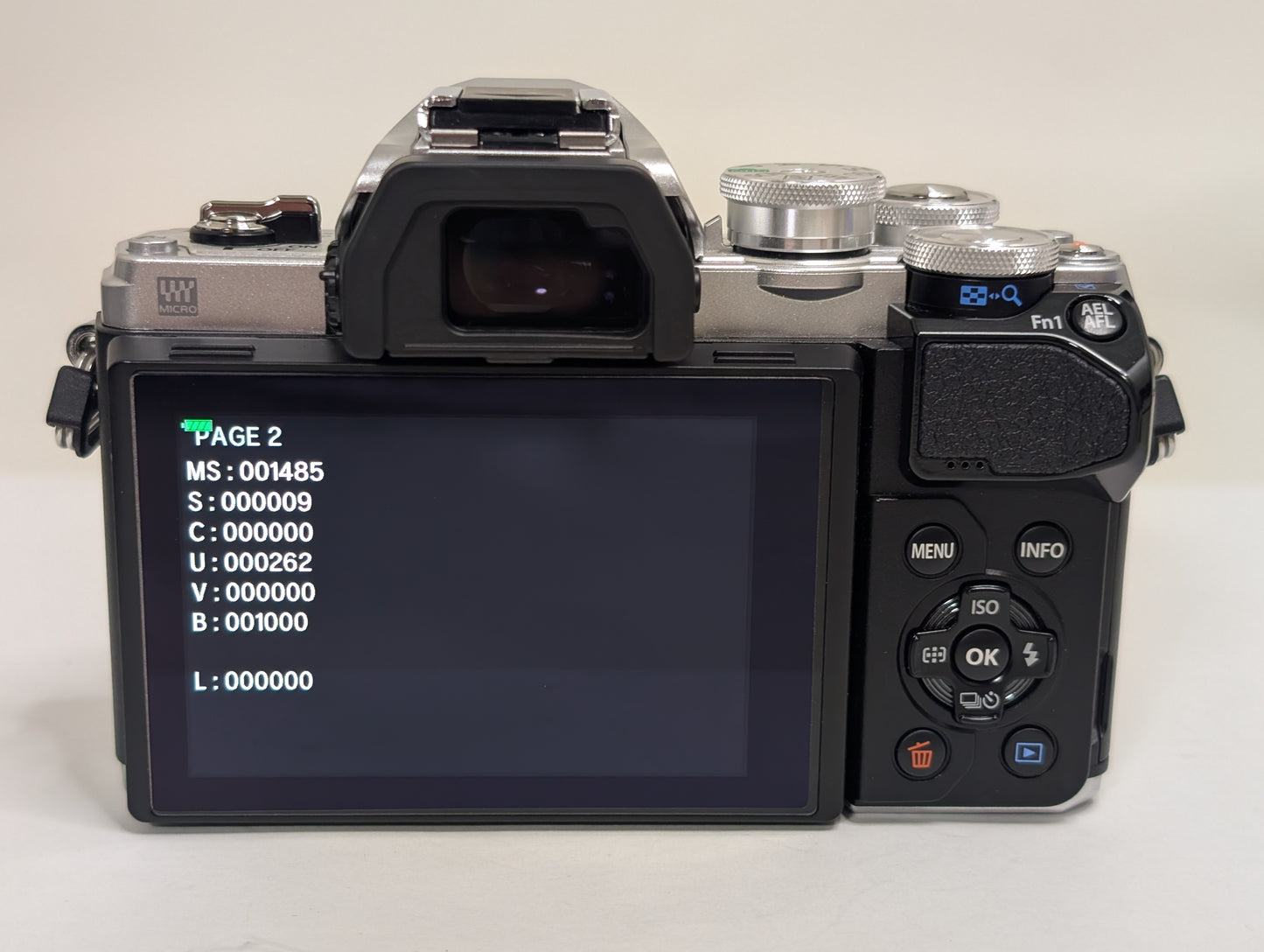 [Top Mint+] Olympus OM-D E-M10 Mark III Silver 14-42mm /40-150mm kit US OR Ship
