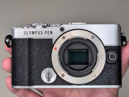 [Top Mint+] OLYMPUS PEN E-P7 Mirrorless Camera Silver W zoom lens Kit US Stock
