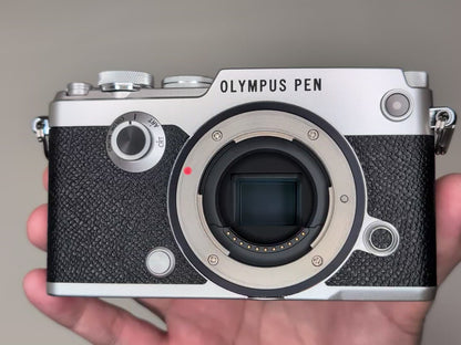 [Top Mint+++] Olympus PEN-F 20.3MP Digital Mirrorless Silver Body SC: 405 US OR