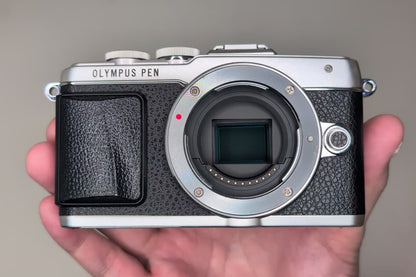 [Mint+ in BOX] OLYMPUS PEN E-PL7 Mirrorless Digital Camera 16.1MP W zoom Lens US