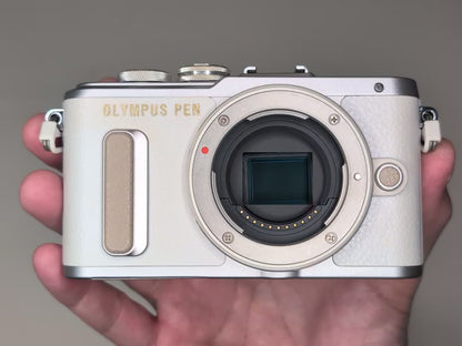 [Top Mint+ SC: 2969] OLYMPUS PEN E-PL8 White w/14-42mm & 40-150mm Lens US Ships
