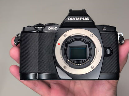 [Mint+++ in BOX] OLYMPUS OM-D E-M5 Black Digital mirrorless w/ 12-50mm EZ US OR