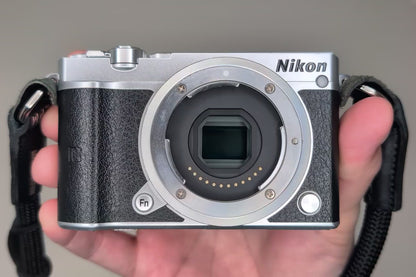 [Mint+++ SC:3038] Nikon 1 J5 Silver Double zoom Kit 10-30mm & 30-110mm US Ships